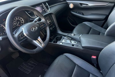 2023 INFINITI QX50 LUXE