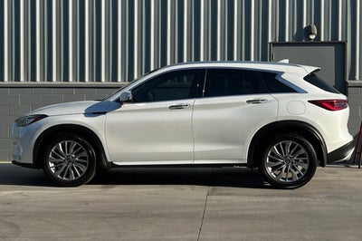 2023 INFINITI QX50 LUXE