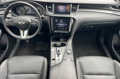 2023 INFINITI QX50 LUXE