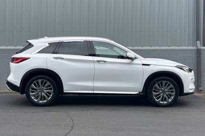 2023 INFINITI QX50 LUXE