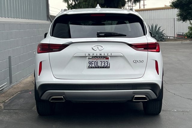 2023 INFINITI QX50 LUXE