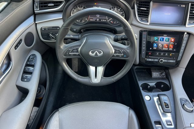 2023 INFINITI QX50 LUXE