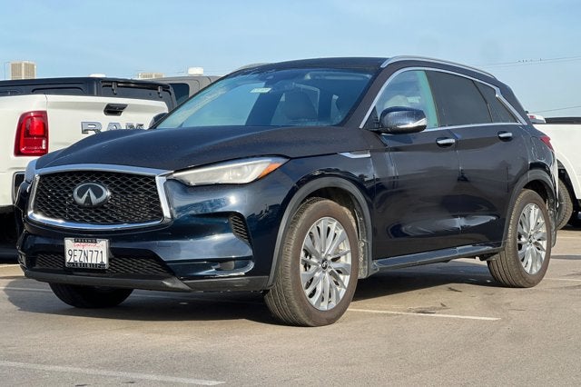 2023 INFINITI QX50 LUXE