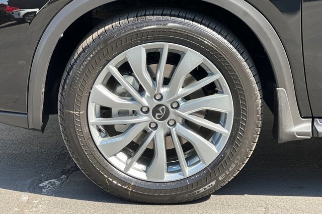 2025 INFINITI QX50 LUXE AWD