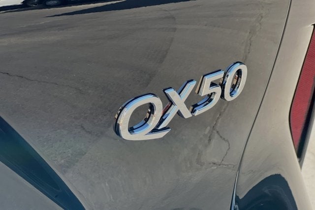 2025 INFINITI QX50 LUXE AWD