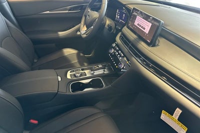 2027 INFINITI QX60 LUXE