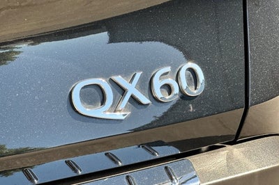 2023 INFINITI QX60 LUXE
