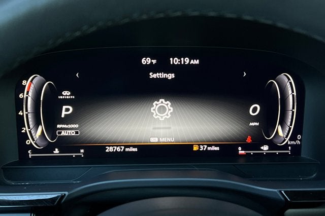 2023 INFINITI QX60 LUXE