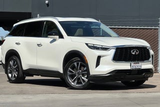 2023 INFINITI QX60 LUXE