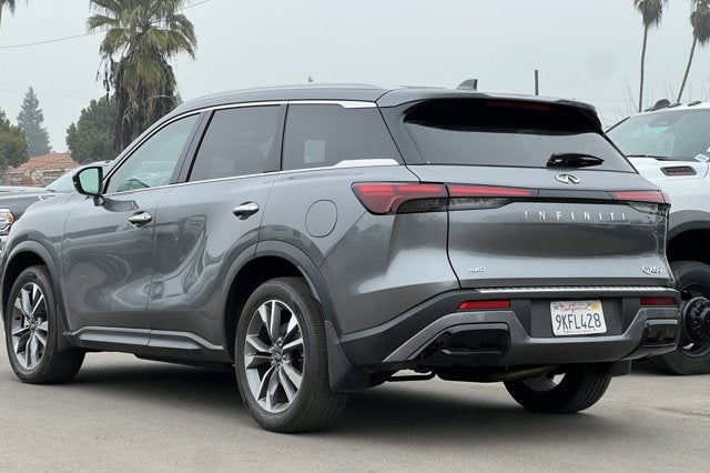 2023 INFINITI QX60 LUXE
