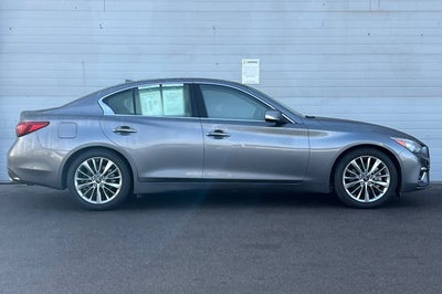 2023 INFINITI Q50 LUXE