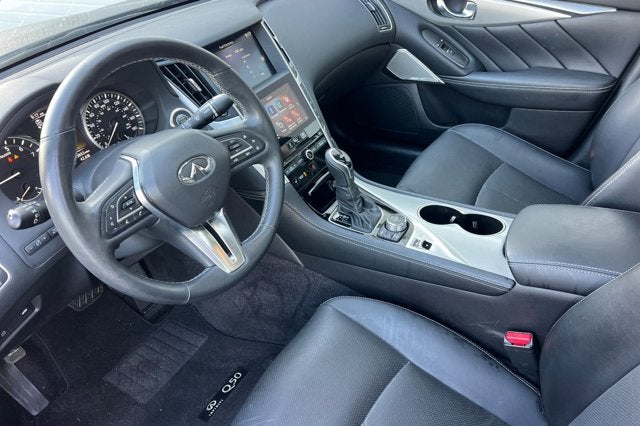 2023 INFINITI Q50 LUXE