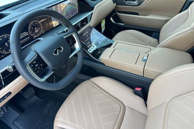 2027 INFINITI QX80 LUXE