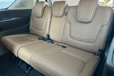 2027 INFINITI QX80 LUXE