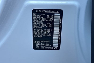 2027 INFINITI QX80 LUXE