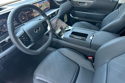 2027 INFINITI QX80 LUXE