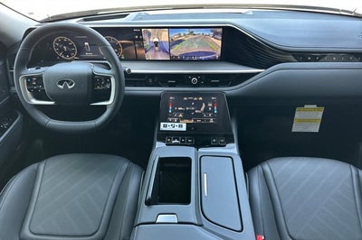 2027 INFINITI QX80 LUXE