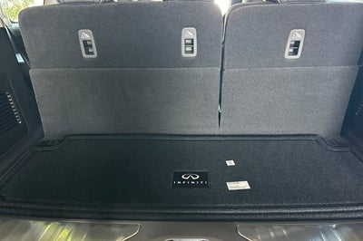 2027 INFINITI QX80 LUXE