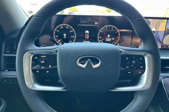 2027 INFINITI QX80 LUXE