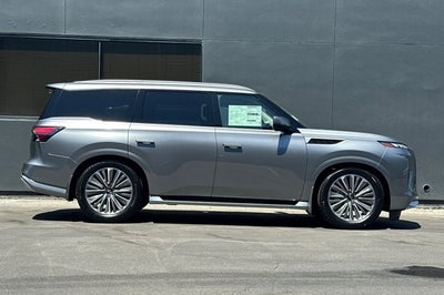 2027 INFINITI QX80 LUXE