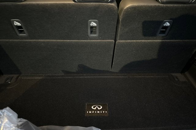 2026 INFINITI QX80 Luxe 4WD