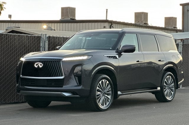 2026 INFINITI QX80 Luxe 4WD