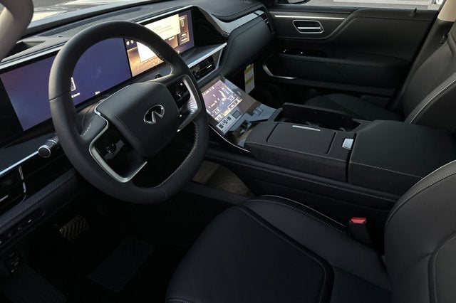 2026 INFINITI QX80 Luxe 4WD