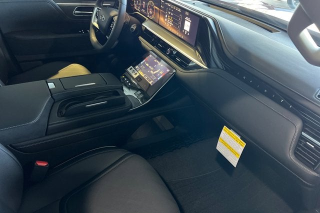 2026 INFINITI QX80 Luxe 4WD