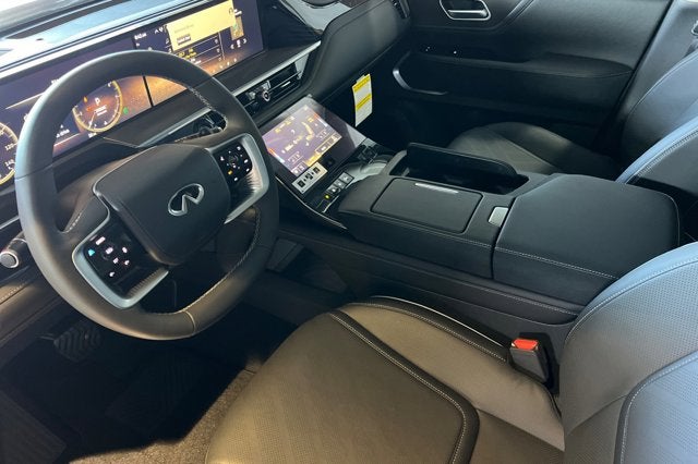 2026 INFINITI QX80 Luxe 4WD