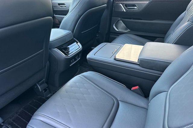 2027 INFINITI QX80 AUTOGRAPH