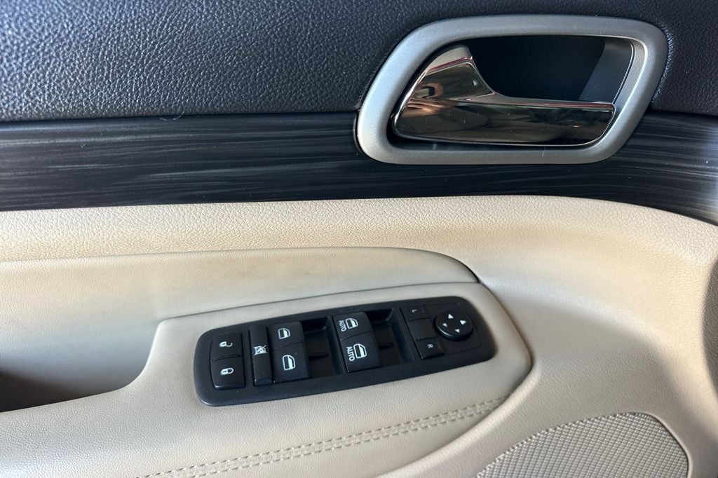2022 Jeep Grand Cherokee WK Laredo E
