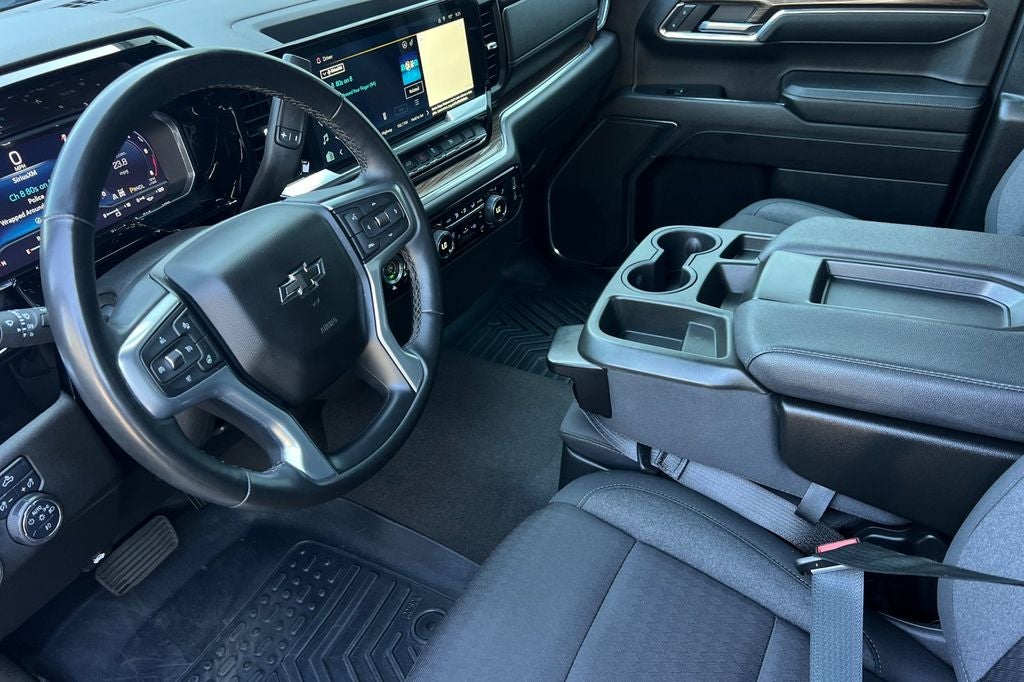2024 Chevrolet Silverado 1500 RST