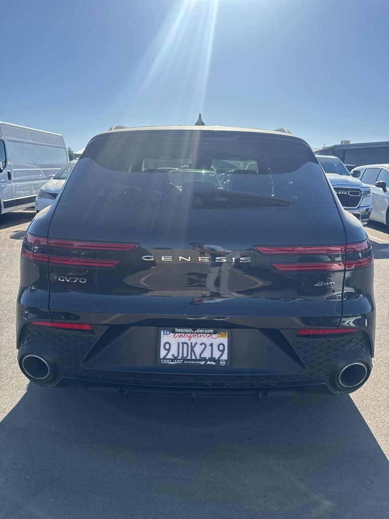 2023 Genesis GV70 2.5T
