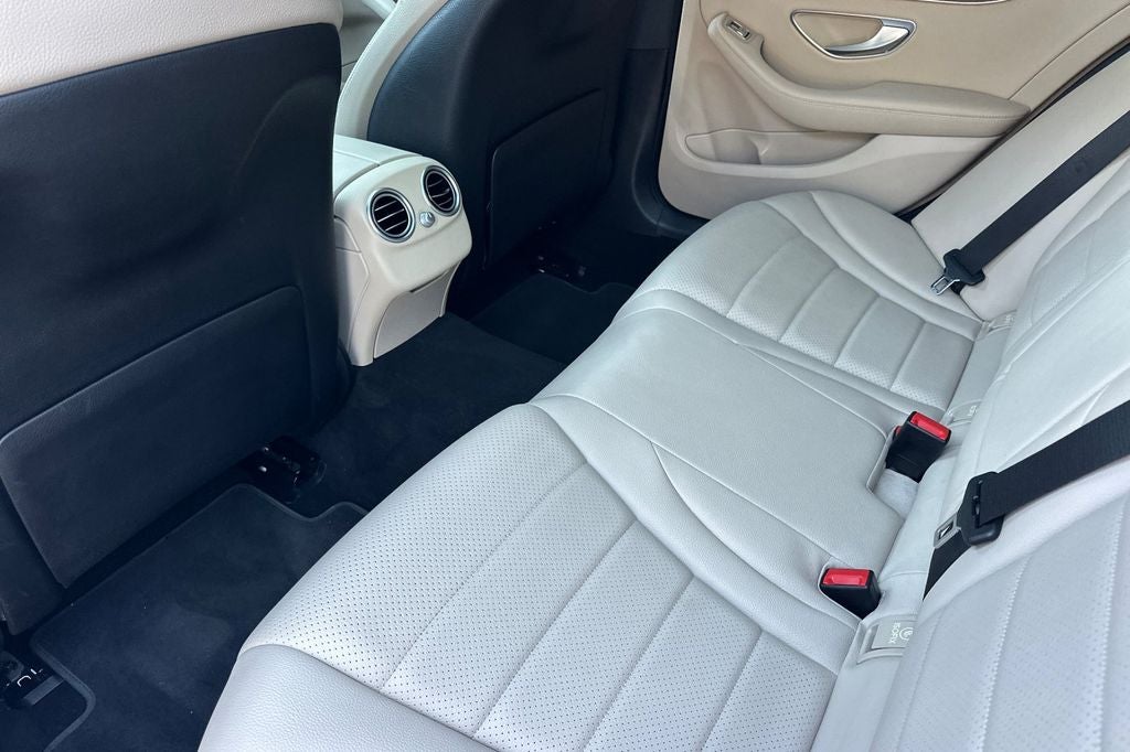2020 Mercedes-Benz C-Class C 300