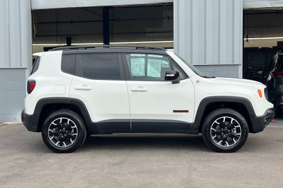 2023 Jeep Renegade Trailhawk