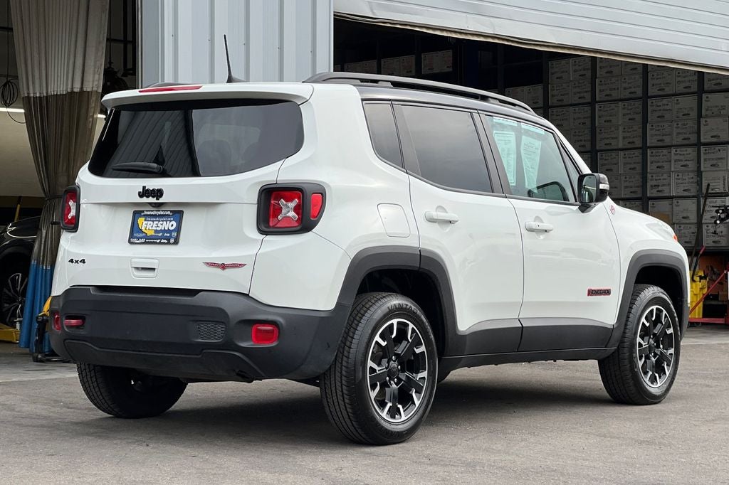 2023 Jeep Renegade Trailhawk