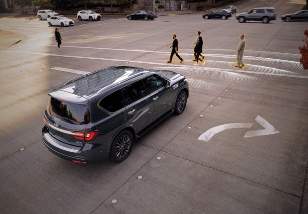 2024 INFINITI QX80 Key Features - PREDICTIVE FORWARD COLLISION WARNING | Fresno INFINITI in Fresno CA